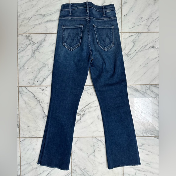 MOTHER The Hustler Flare Ankle Jeans (Wash - Home Movies), Size 25 - Picture 8 of 12